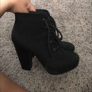 Black Heeled Tie-Up Booties